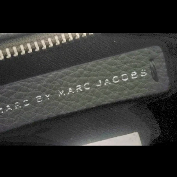 Marc by Marc Jacobs Percy Leather Crossbody Taupe - Gently Used like New - Picture 3 of 12